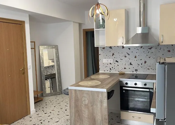 Del Mar 1C - New Beach First Floor One Bed Flat